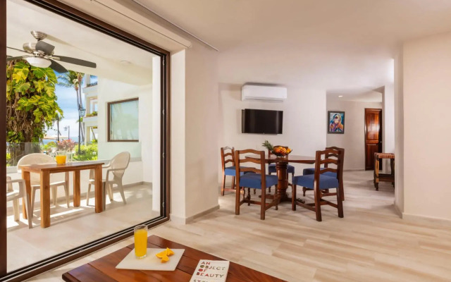 Vista Vallarta All Suites on the Beach