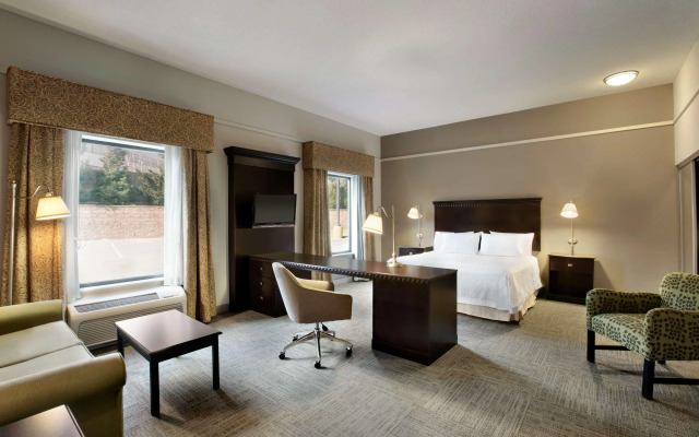 Hampton Inn & Suites Mahwah