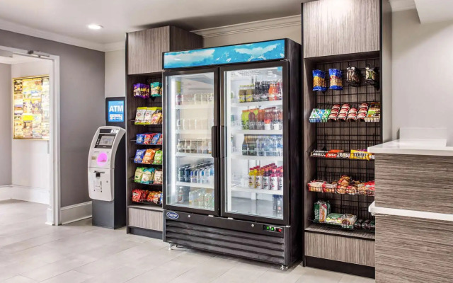 Quality Inn & Suites