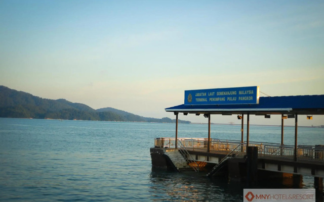 MNY Hotel & Resort