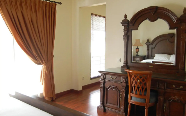 Arimbi Pejaten Suites