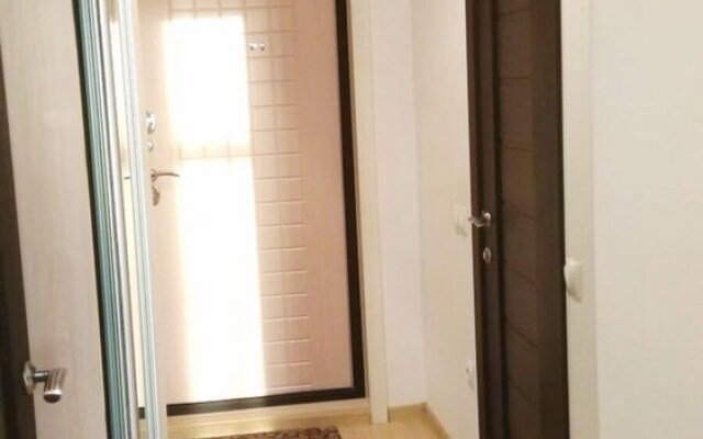 Апартаменты на ул. Комарова, 58-218