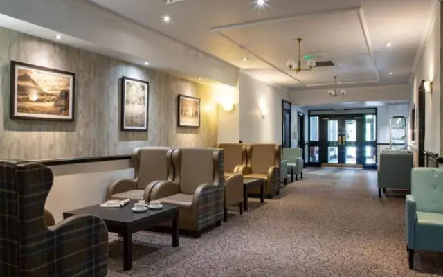 The Tarbet Hotel