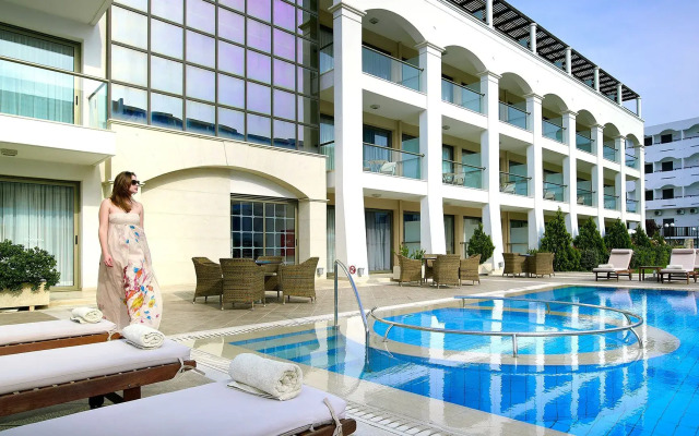 Albatros Spa & Resort Hotel