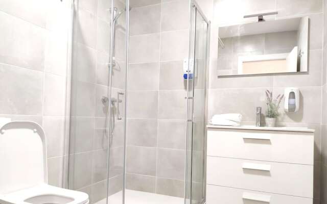 Apartment With 2 Bedrooms in Ourense, With Wifi