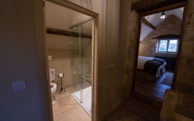 The Cotswolds Coach House