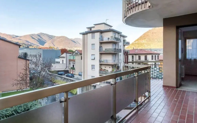 JOIVY Como Borgo Vico Apartment with Terrace