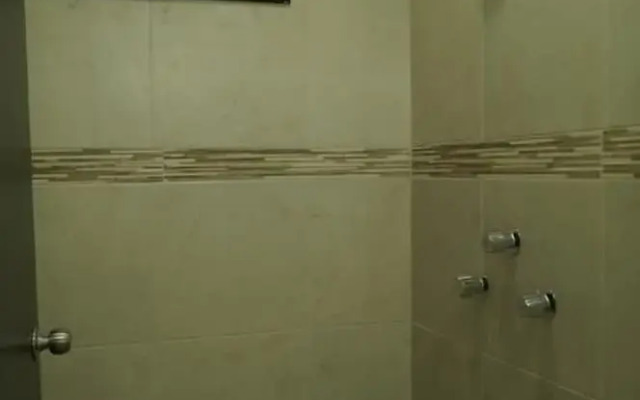 Hostal Frida - Adults Only