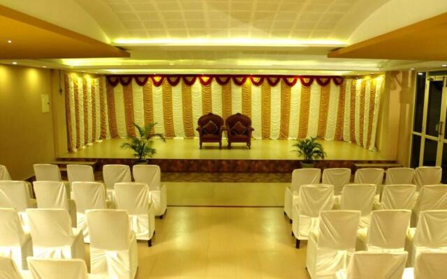 Sasthapuri Hotels