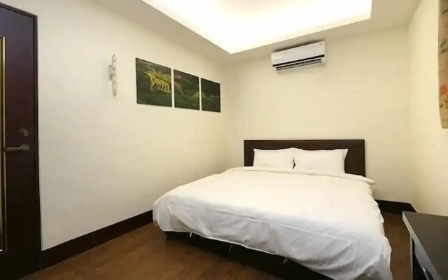 Lotus B&B
