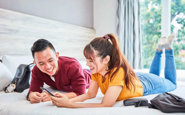 Ibis Budget Singapore Crystal