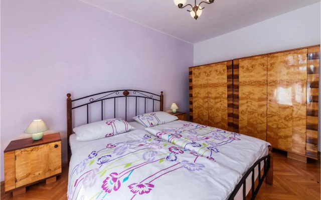 Apartment Valtura 13