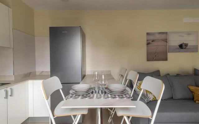 Lightbooking Livian Suites Las Palmas