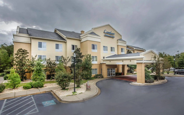 Comfort Inn & Suites Camden