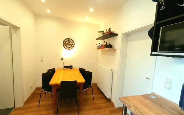 FRANKES CITY SLEEP Maisonette Apartment mit Weitblick, 6 Einzelbetten