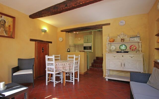 House From the 18th Century in Roussilllon