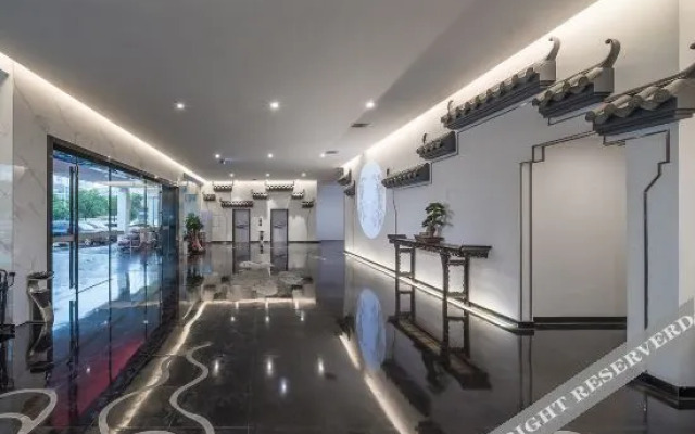 Yulin Dream Garden Courtyard Hotel