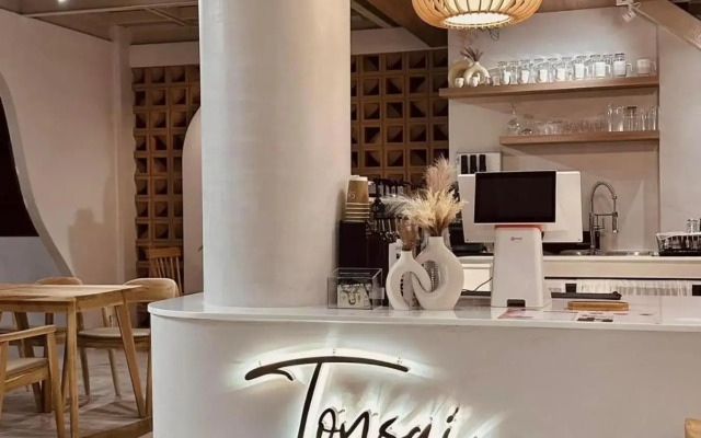 Phi Phi Tonsai Place