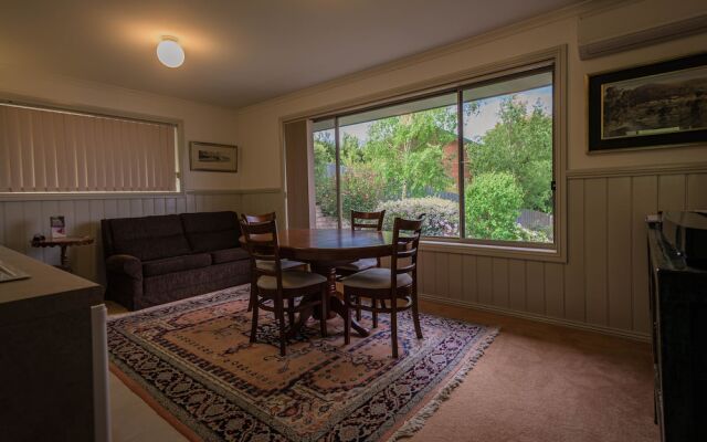 Maria Views Bed & Breakfast