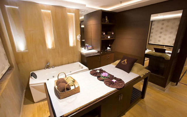 Golden Tulip Chandigarh, Panchkula