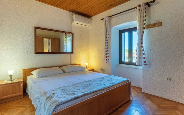 Apartment Lumanera Stivan