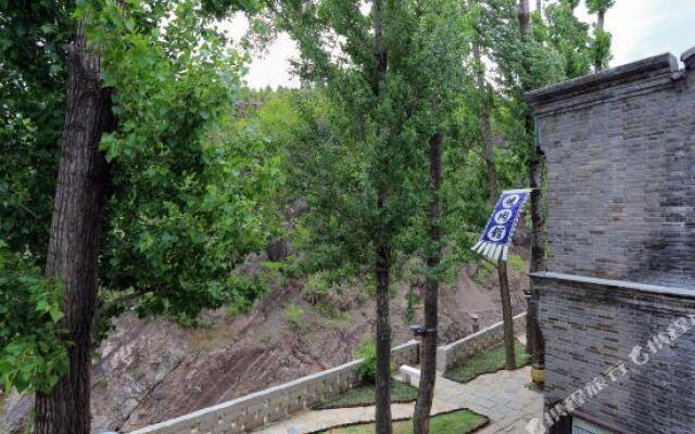 Yanmen Inn Gubei Water Town