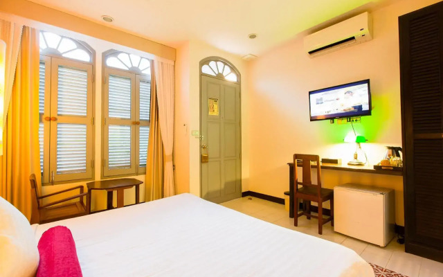 The Memory at On On Hotel