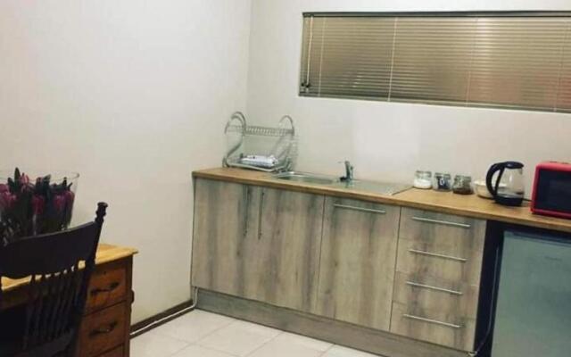 City View Guest House Klerksdorp +27837321413