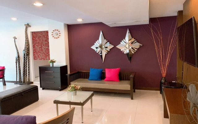 Arada Boutique Place