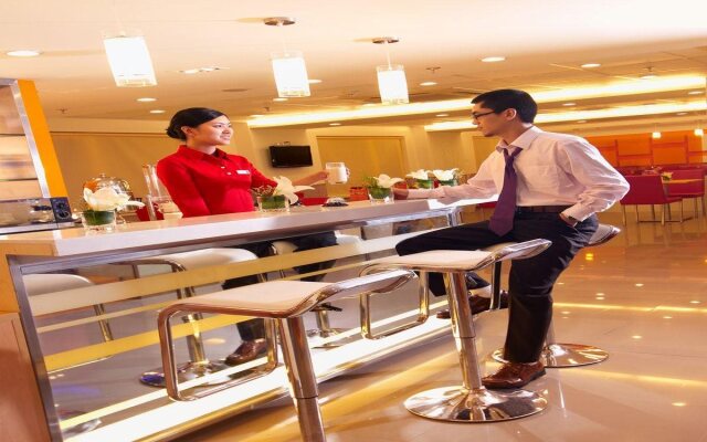 Ibis Hotel (Shanghai Xujiahui)