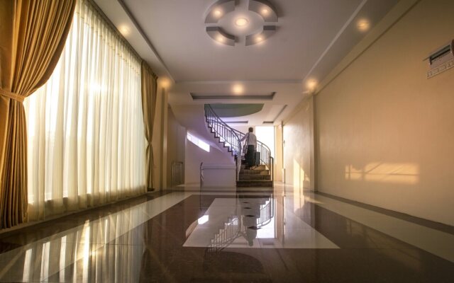 Golden Dragon Hotel