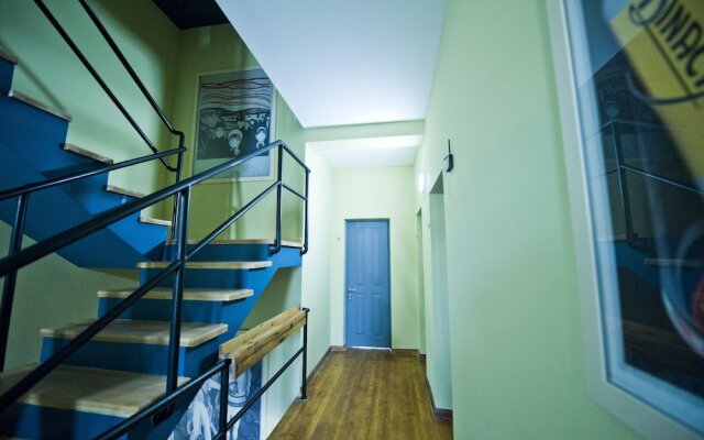 Hotel 27