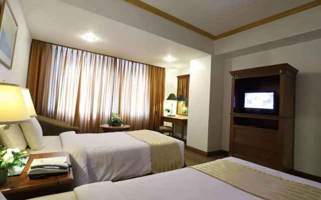 Tiara Oriental Hotel