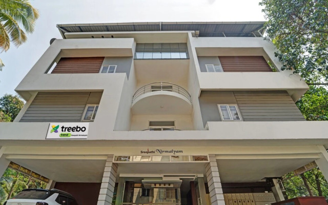 Treebo Sreepathi Nirmalyam - 400 Mtr From Guruvayoor Temple