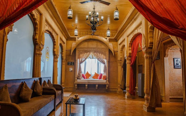 Hotel Lal Garh Fort And Palace