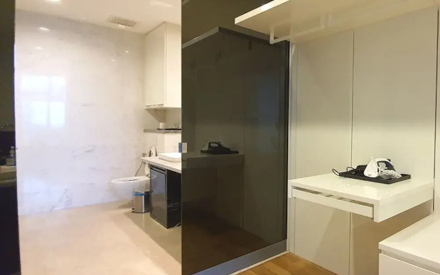Pine Luxury @ Platinum Suite KLCC