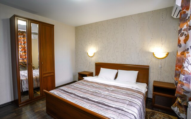 Mini-Hotel Tetta