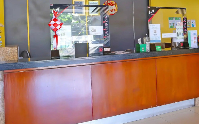 Townhouse OAK Hotel Fiducia Pasar Minggu – Lobby – Jakarta