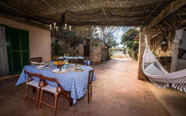 Can Cusina. Charming House With Swimming Pool