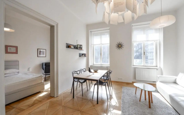 Kafka's Head Apartment