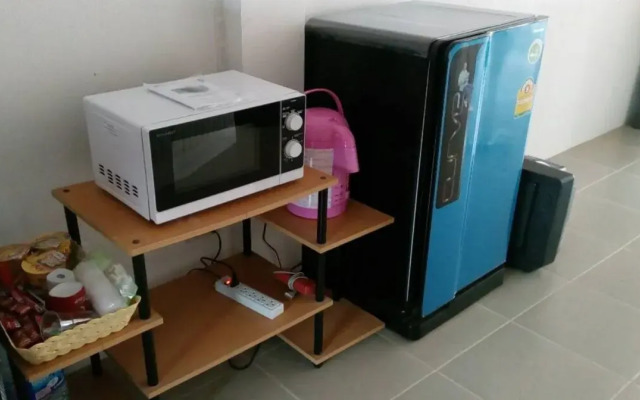 Suratthani Airport Hostel