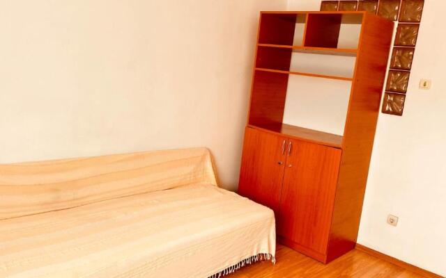C-House Inchiriaza Apartament 2 Camere in Regim Hotelier