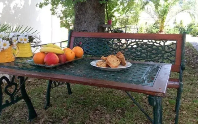 Paradise Kriopigi Hotel