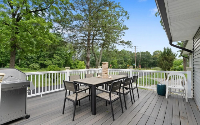 Pocono Pines by Boutiq