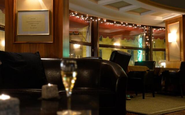Athmos Hotel
