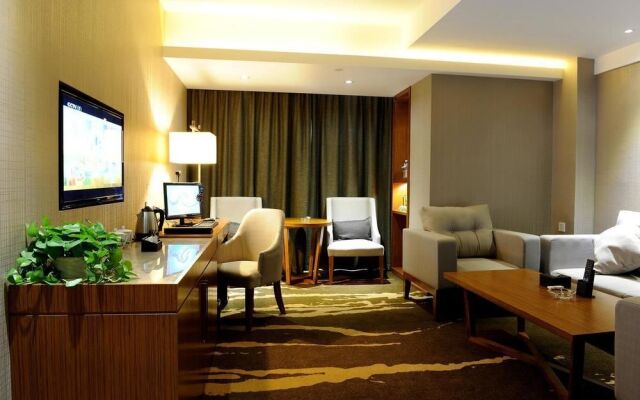 Yannian Huijing Hotel