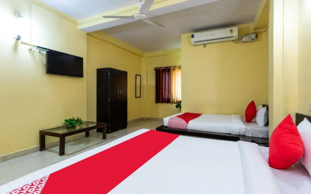 Hotel Paradise Residency