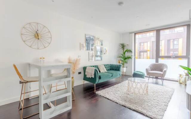 Stylish 1 Bedroom Flat in Nine Elms