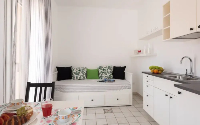 Altré Guest House