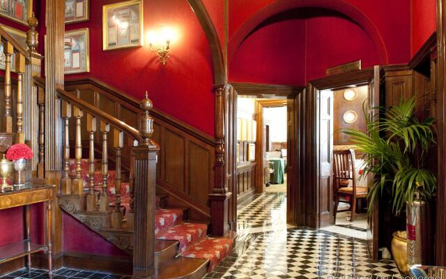 The Milestone Hotel